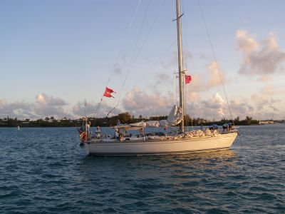Peter von Danzig vor Anker vor bei Bermuda, Sommer 2009